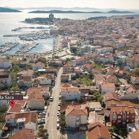 Ferienhaus Fur 6 Personen Und 1 Kind In Vodice, Dalmatien Norddalmatien *