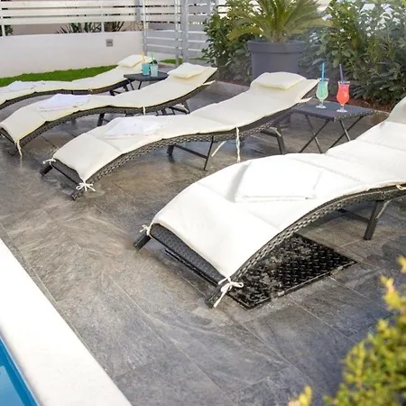 Ferienhaus Fur 6 Personen Und 1 Kind In Vodice, Dalmatien Norddalmatien Vodice